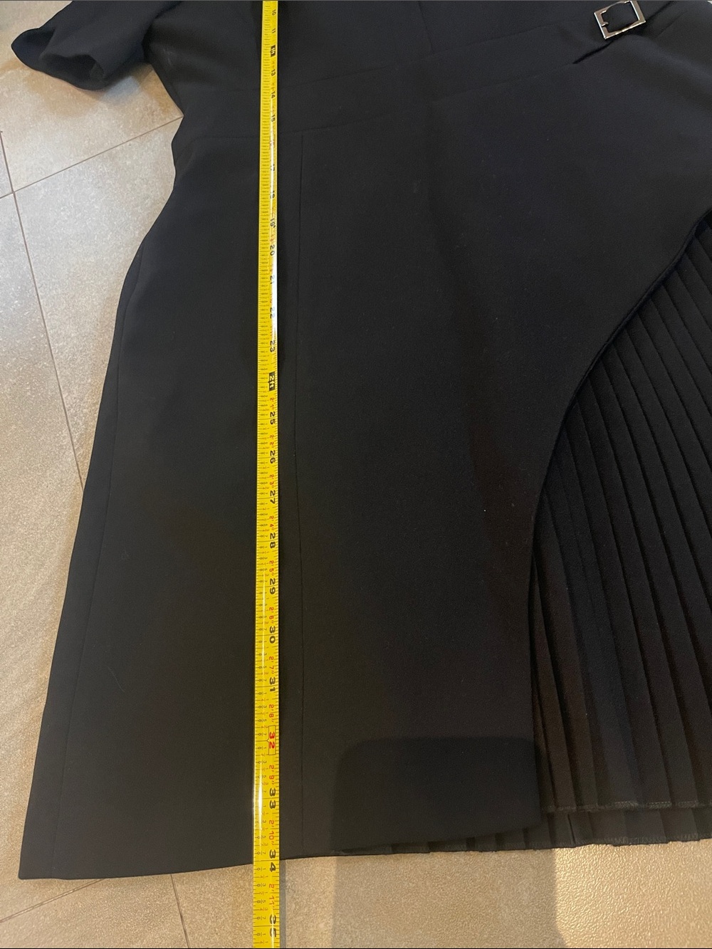 Karen Millen Black Short-Sleeve Belted Asymmetric Pleated Mini Dress - Picture 7 of 7